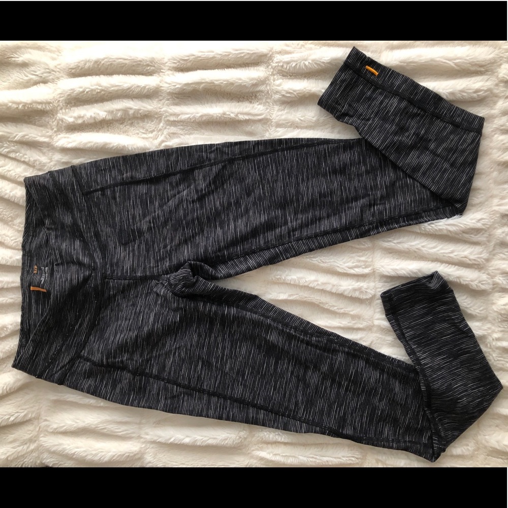 Lucy Studio Hatha Leggings- Black Spacedye Stripe